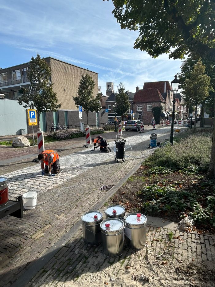 foto invegen kasseien in Grave